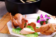 八宝鸳鸯鸽做法详解，传统美食菜谱