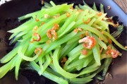 海米拌莴笋的做法及制作技巧，清淡脆嫩香辣开胃