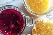 三重莓果苹果快速冷藏果酱食谱（无需果胶）