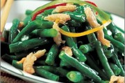 如何制作地道浙江菜-海米豇豆