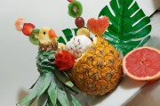 热带风情菠萝鹦鹉水果沙拉制作教程