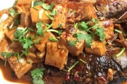 豆腐鲫鱼——川菜中的经典美味