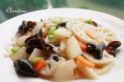 如何制作美味可口的醋溜藕片，浙江菜经典家常做法