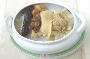 如何制作鲍参乌骨鸡，浙江菜经典滋补菜肴