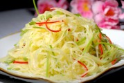 如何制作一道正宗的浙江菜-熘土豆丝