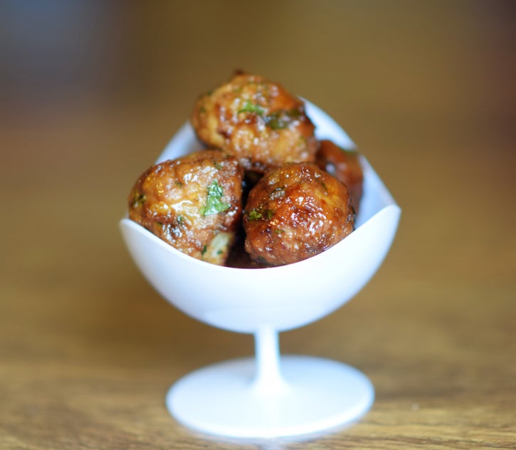 韩式烧烤肉丸与中式红烧小肉丸