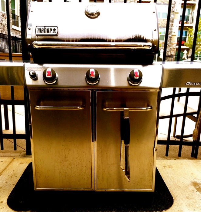 烟熏炉分类依据燃料类型：