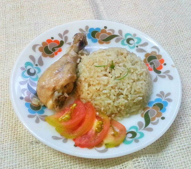 准备美味的鸡肉比里亚尼