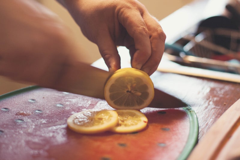 准备并烤制三文鱼