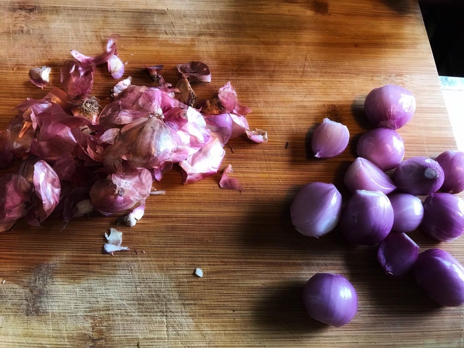 Fry Shallots and Chilies