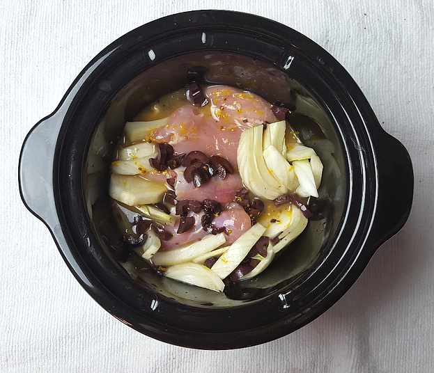 加入茴香和橄榄