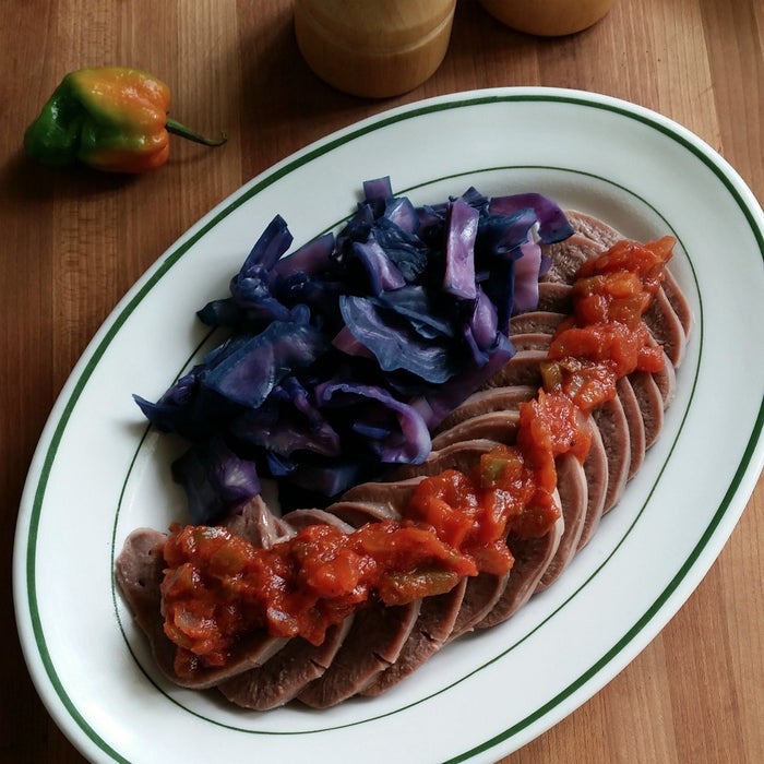 牛舌配甜椒酱