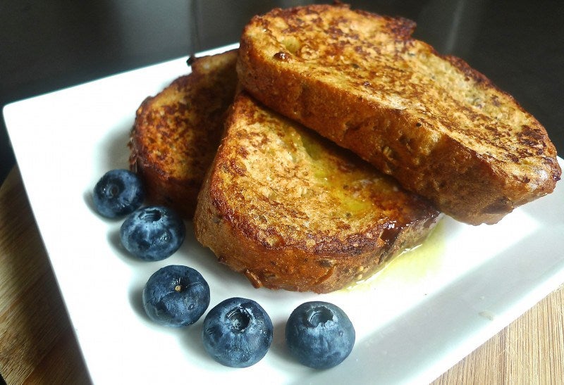 搭配黄油枫糖浆享用