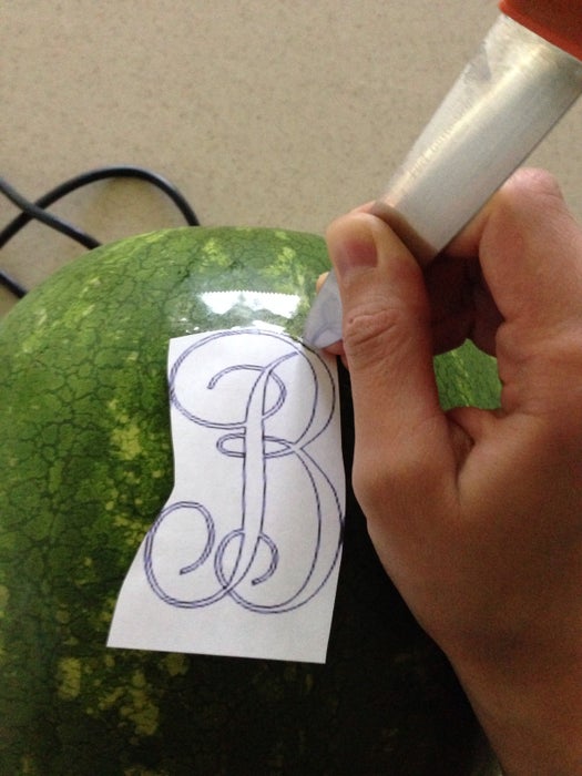 转印设计并雕刻