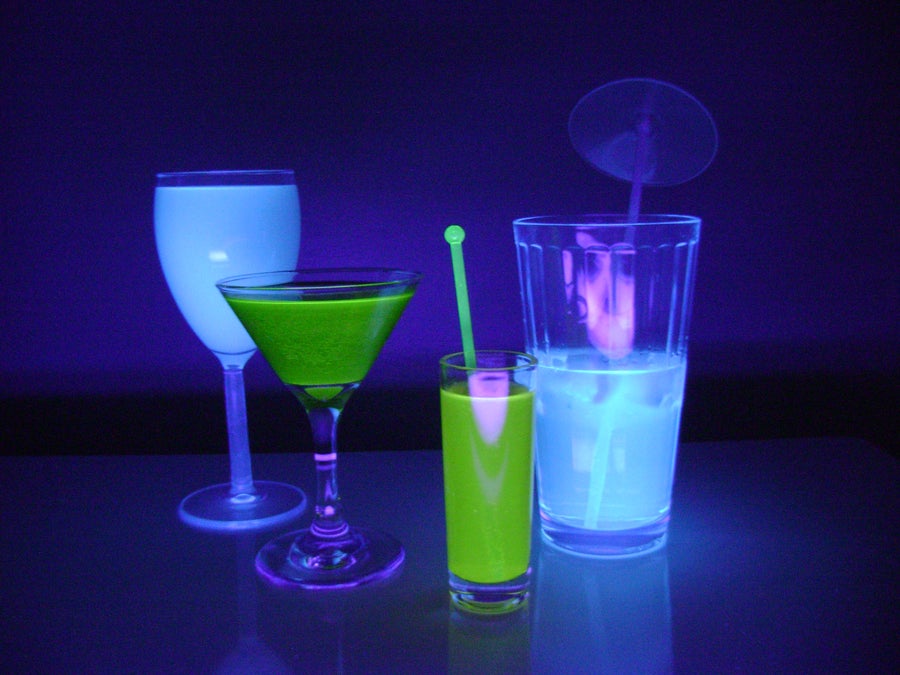 《创:战纪》主题夜光饮品