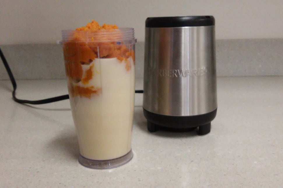 混合南瓜与牛奶