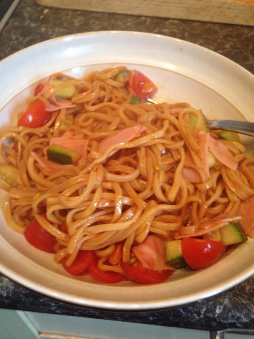 一锅搞定！懒人面条午餐