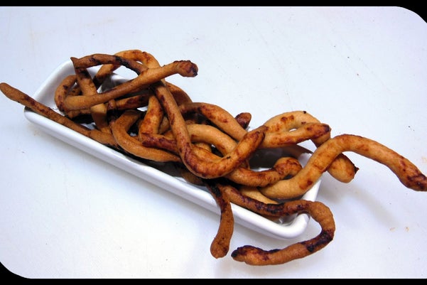 奶酪小吃蛇 - 咬回去的零食