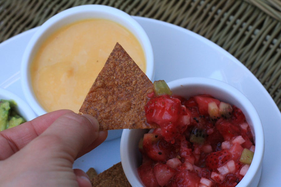 制作草莓莎莎酱