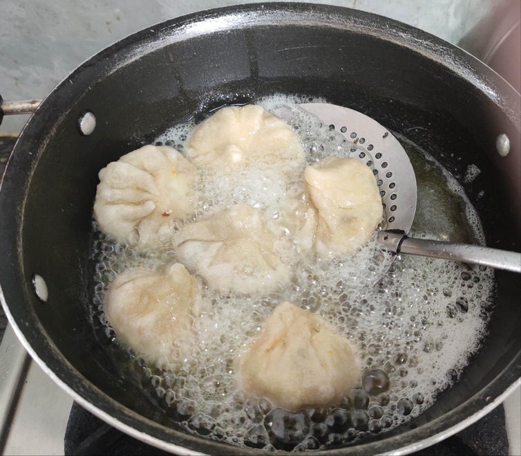 Second Method: Deep Frying Momos