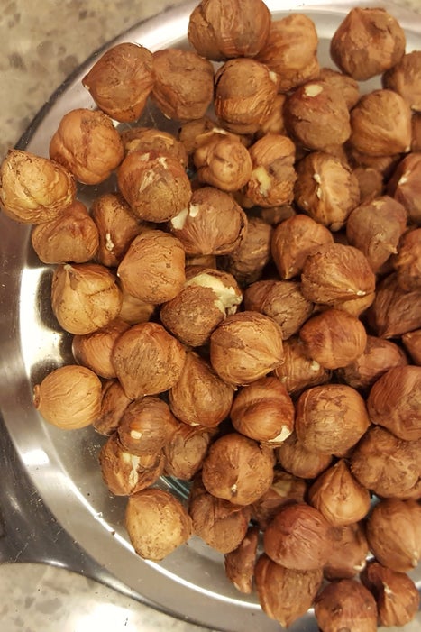 烘烤榛子