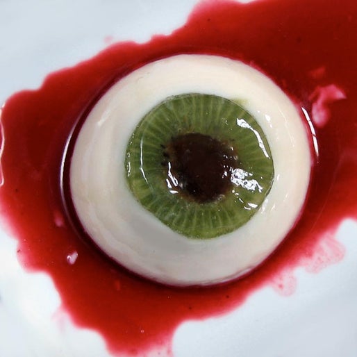 诡趣椰香猕猴桃奶冻眼球