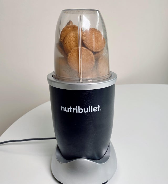 步骤4：饼干碎底