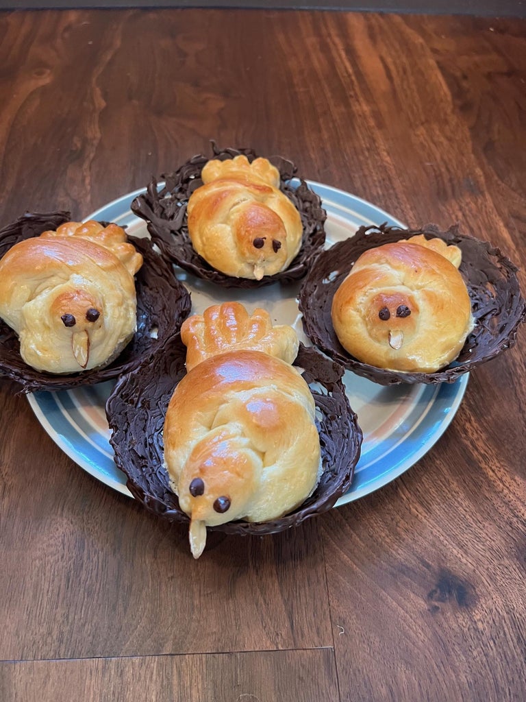 奶油夹心知更鸟巧克力巢