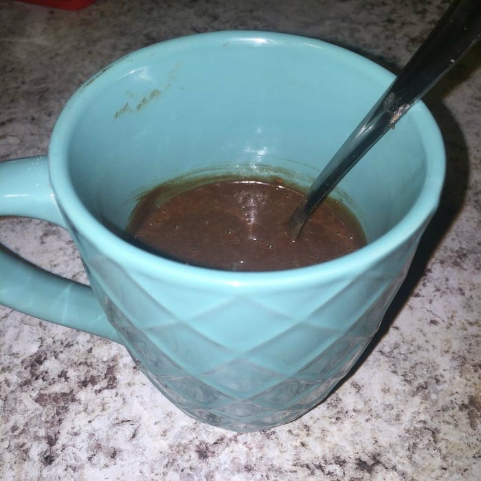 加入鸡蛋和香草精