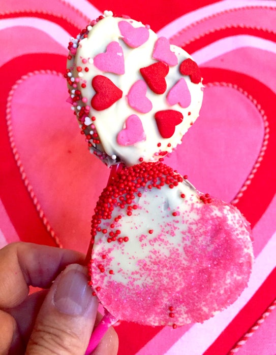 White Chocolate Truffled Nutella Cookie Pops