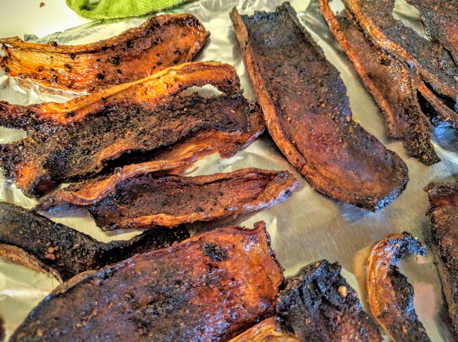 超级美味的纯素牛肝菌培根