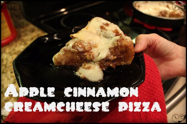 深盘苹果肉桂甜点披萨