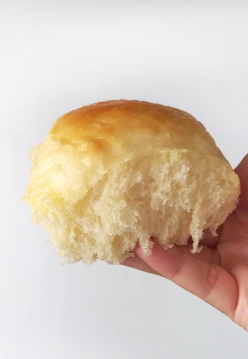 简易蓬松土豆晚餐面包卷