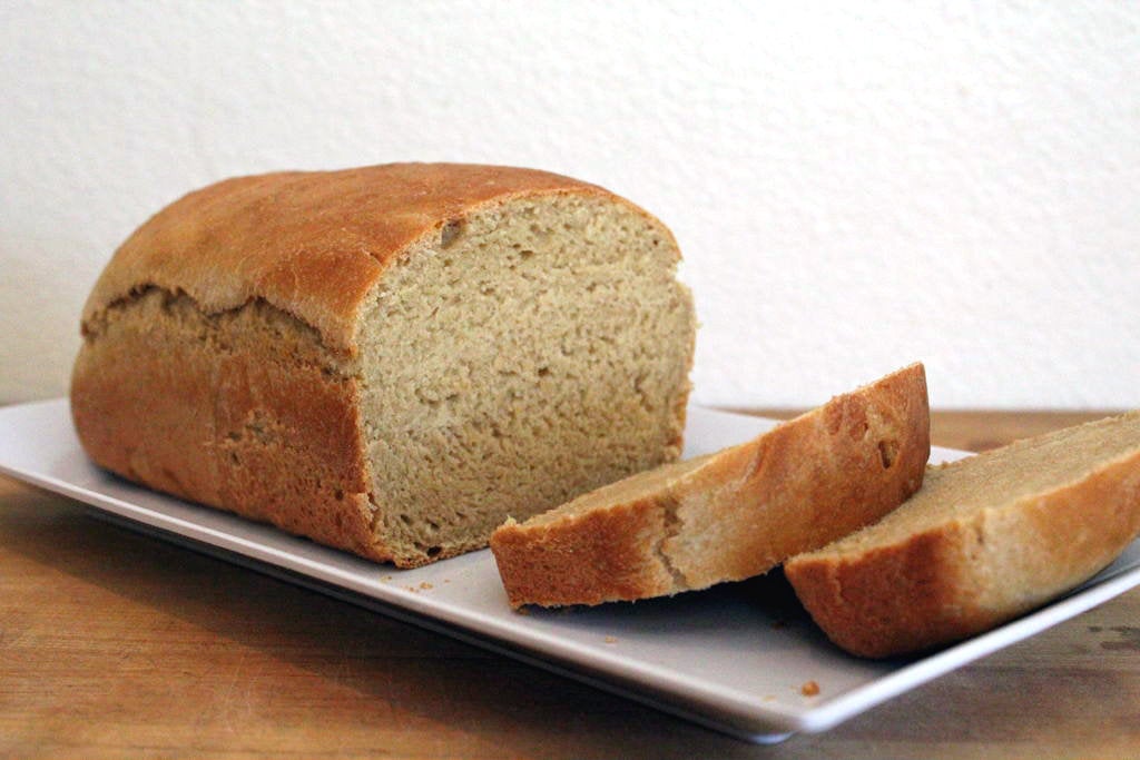 隔夜浸泡面粉三明治面包