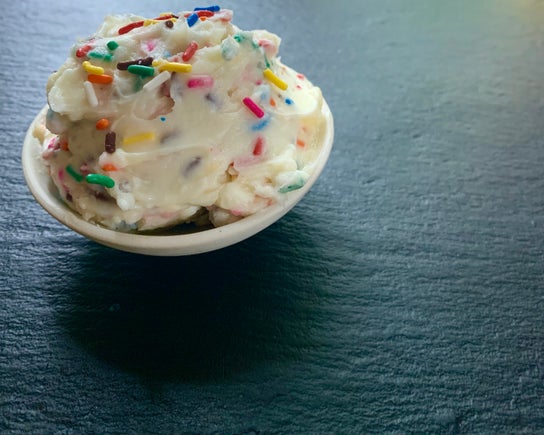 彩虹糖霜奶油奶酪