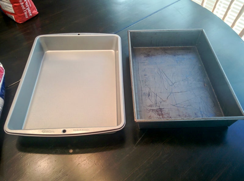 准备烤盘并预热烤箱