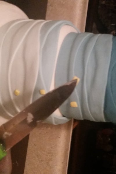 黄橙白方块装饰