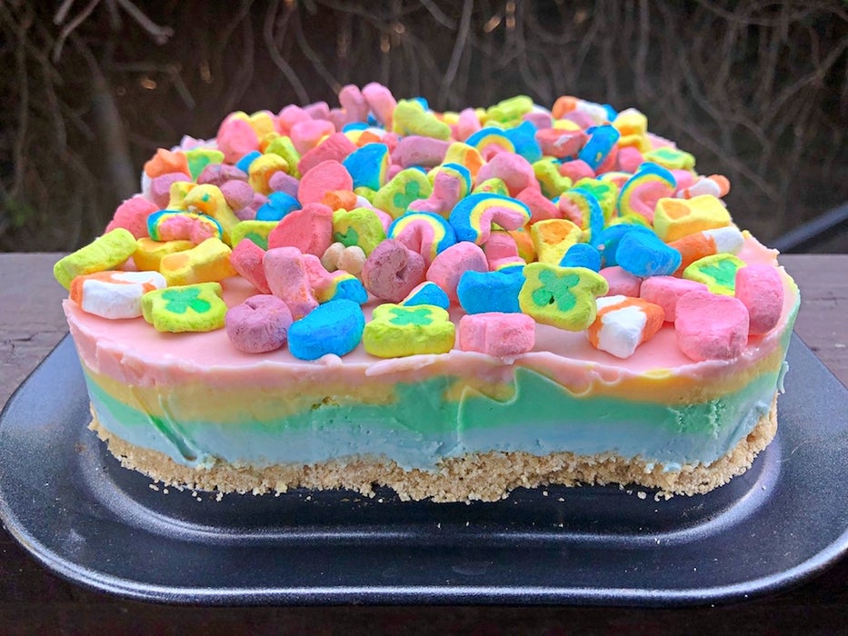 乐事彩虹免烤彩虹蛋糕