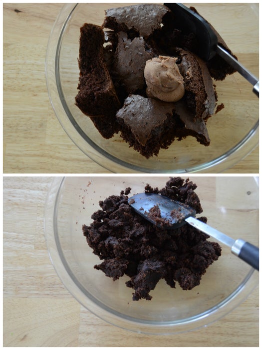 Form Those Cake Pops