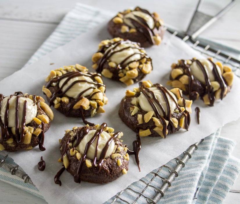 坚果美味拇指饼干