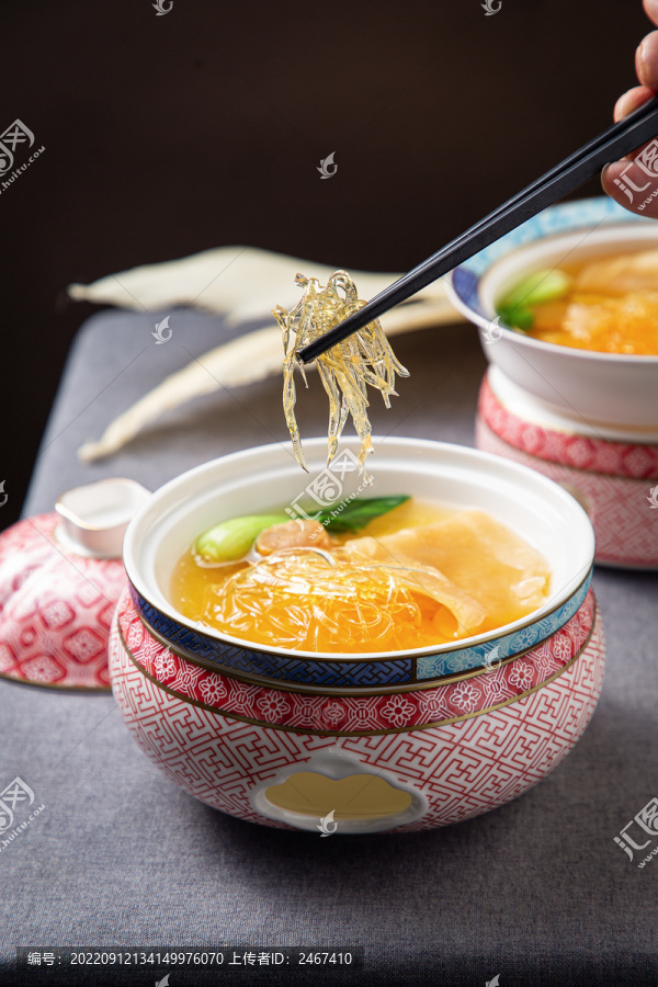 全丝烩鱼翅