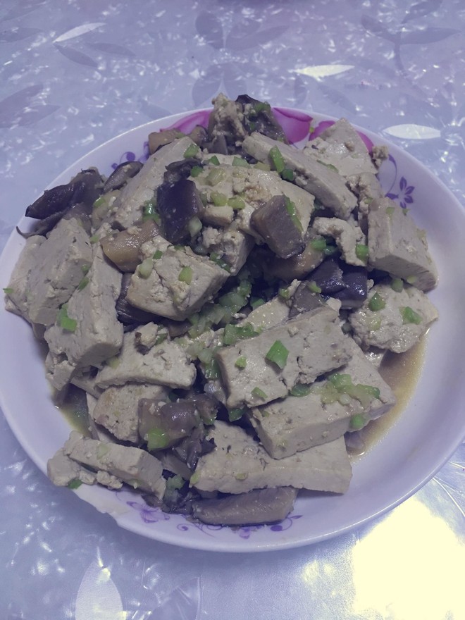 鲜蘑豆腐