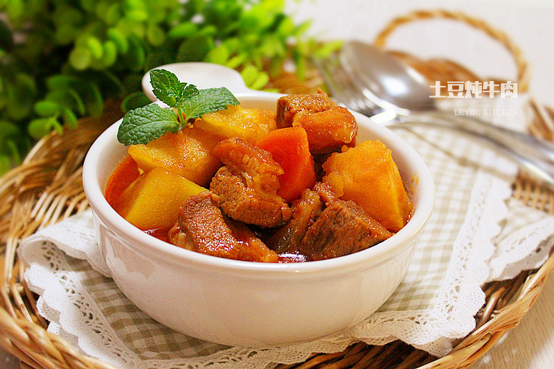 土豆炖牛肉
